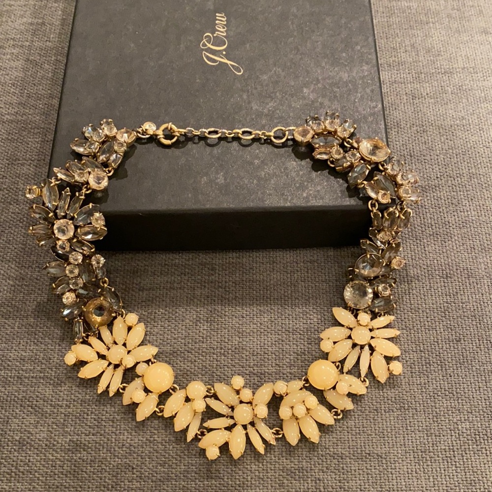 Neutral J Crew necklace